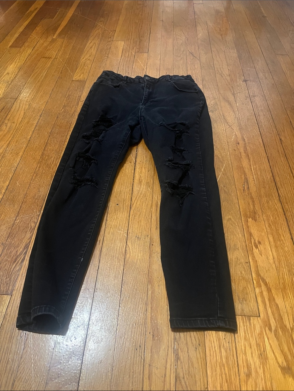 Rue21 Black Distressed Skinny Jeans